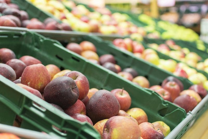 Inspectors will be overseeing the weighing and packaging of fruit and vegetables throughout the supply chain .