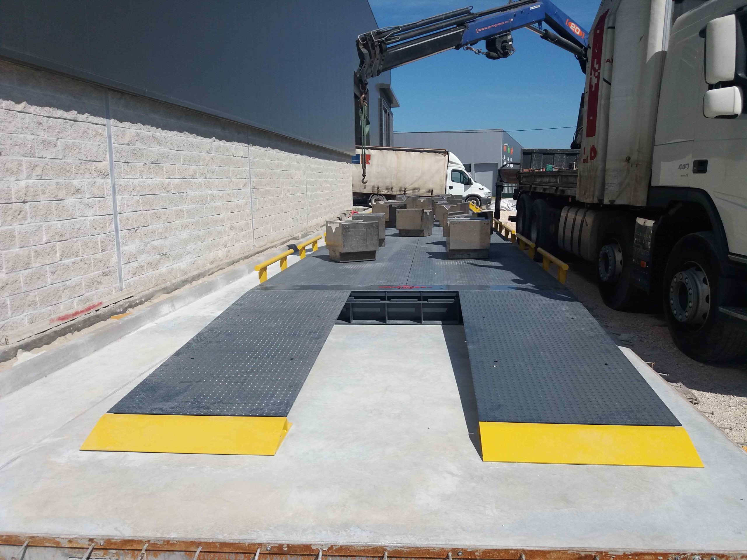 20200609_104140-scaled Weighbridge - Boom gates